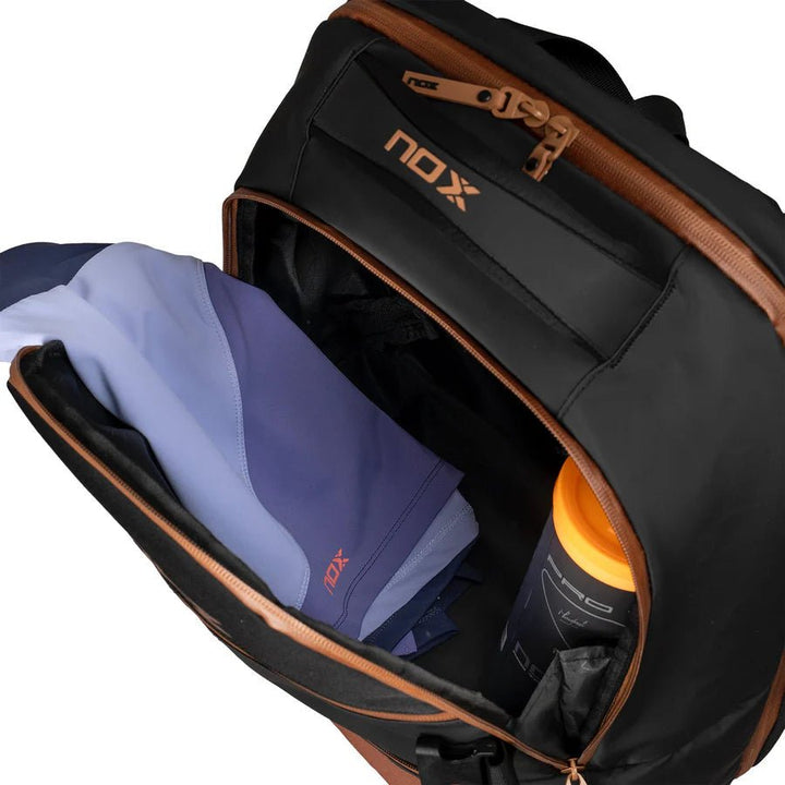 MOCHILA NOX OPEN SERIES BLACK/BROWN - Tennis Boutique México