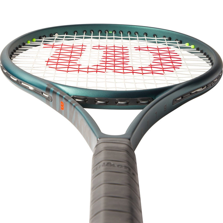 Raqueta Wilson Blade 100L V9 - Tennis Boutique México